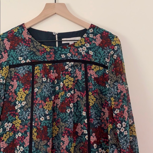 LOFT Dresses & Skirts - LOFT Floral Long Sleeve Dress